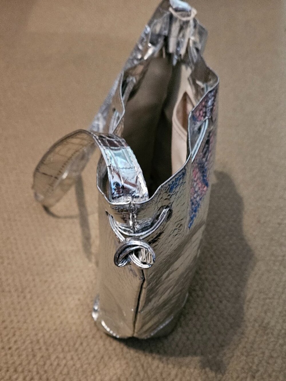 Retro Silver Glam Shoulder Bag - Picture 4 of 11